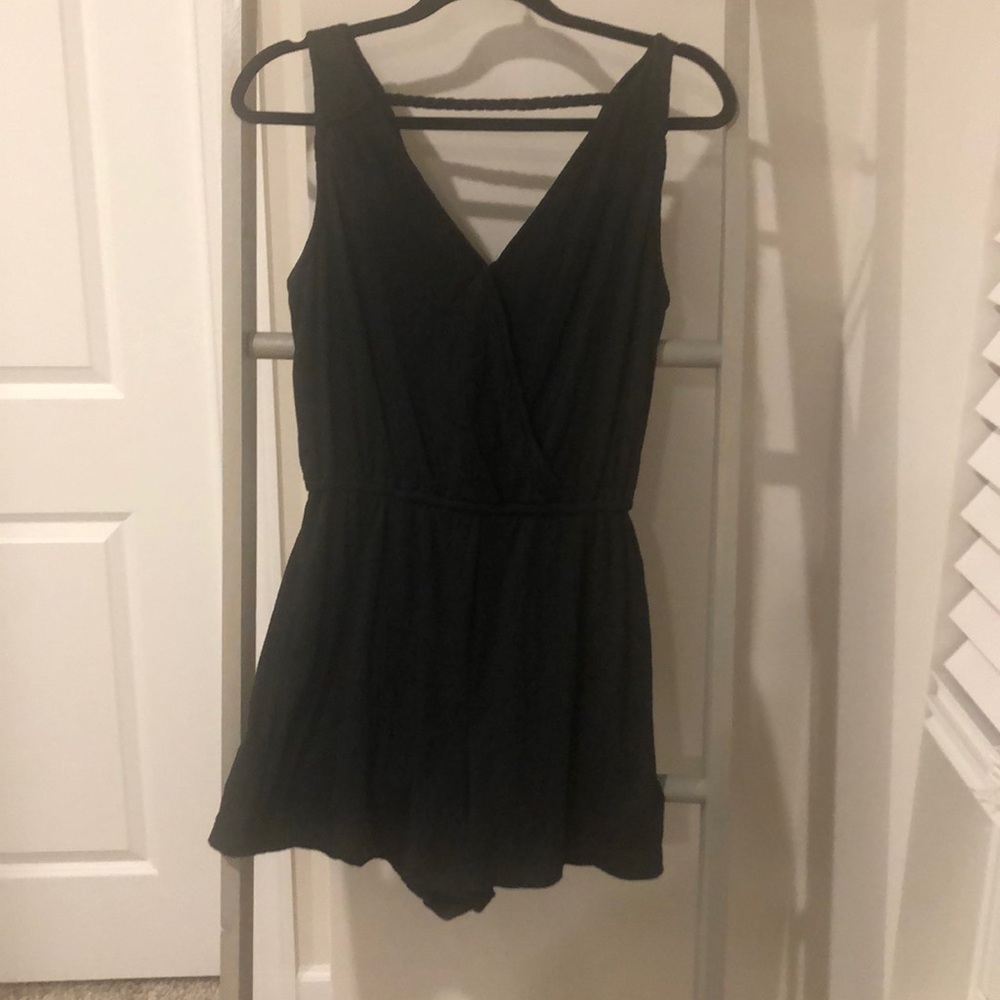 Women’s small black romper from target (universal threads)